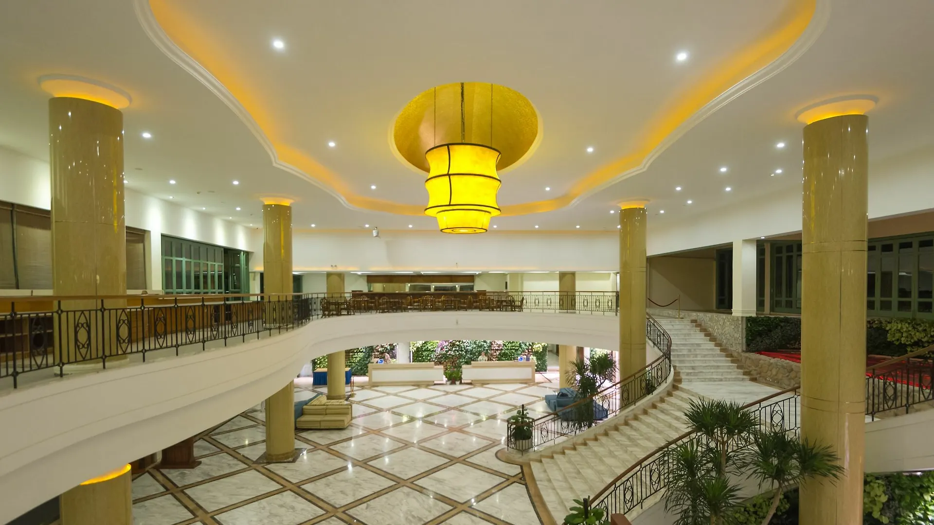 Resort Golden Palm Sanya