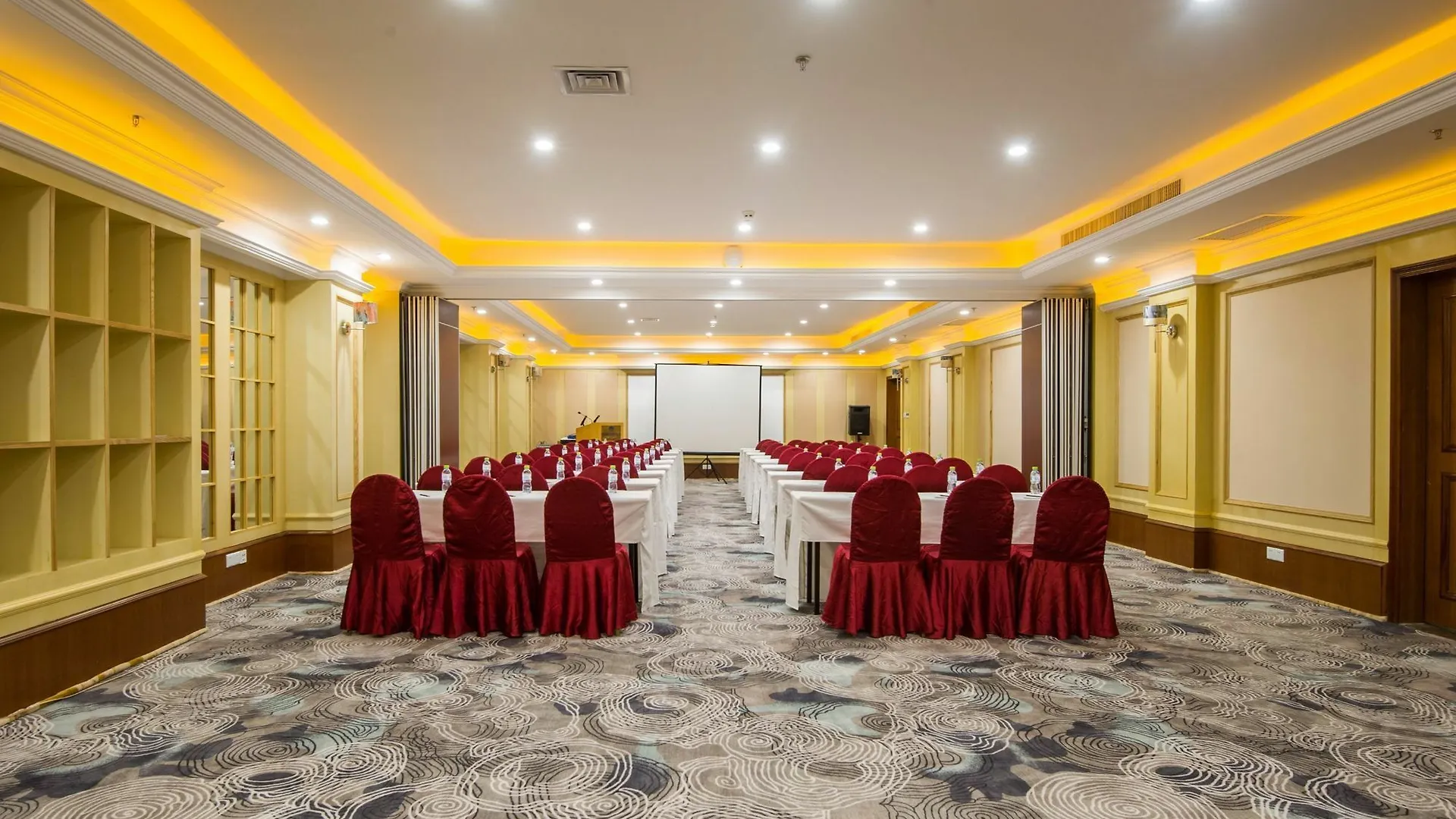 **** Hotel Resort Golden Palm Sanya China